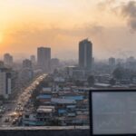Imagem editorial para a matéria: NASA detalha poluição por carbono negro em Addis Ababa com rede de sensores