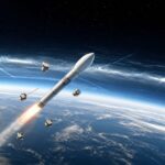 Imagem editorial para a matéria: NASA mede nuvens metálicas que podem interferir em sinais de rádio